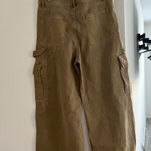 Women’s  Tan Cargo Pants